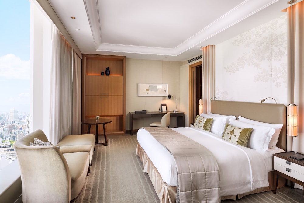 Room at The St. Regis Osaka, OSAKA