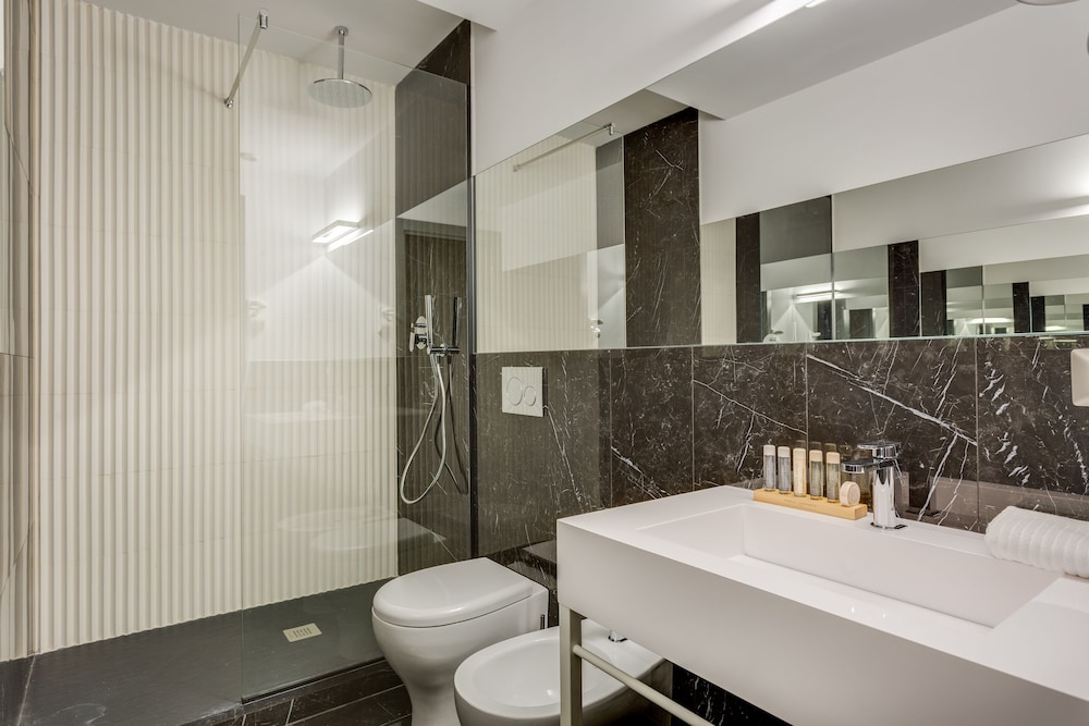 Otivm Hotel 62/63