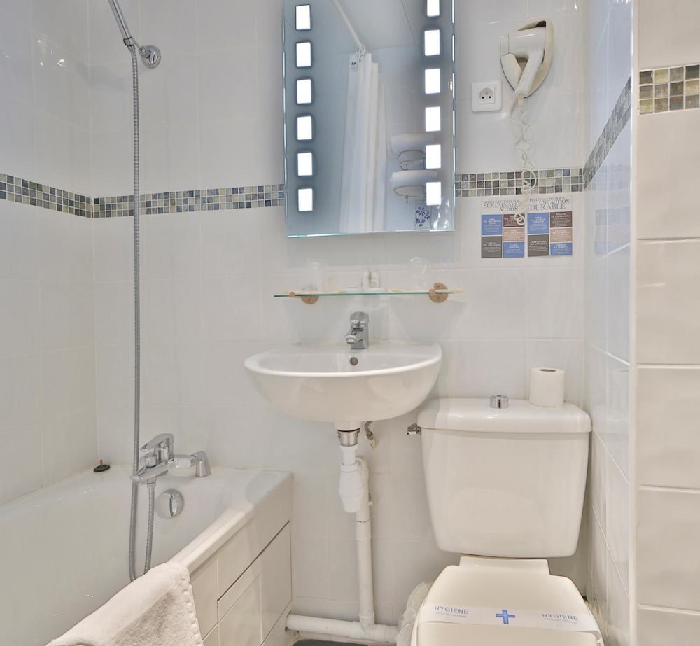 Hotel Arc Paris Porte D Orleans Formerly Kyriad Paris Sud Porte D Orl Ans 18/57