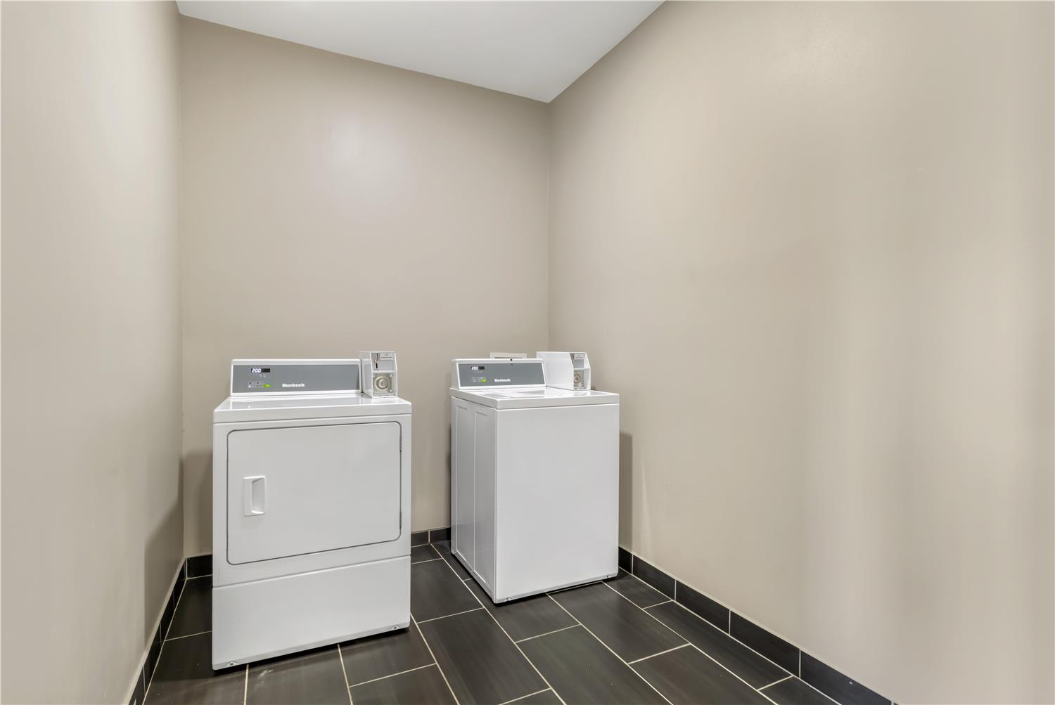 Best Western Commerce Inn 5/11