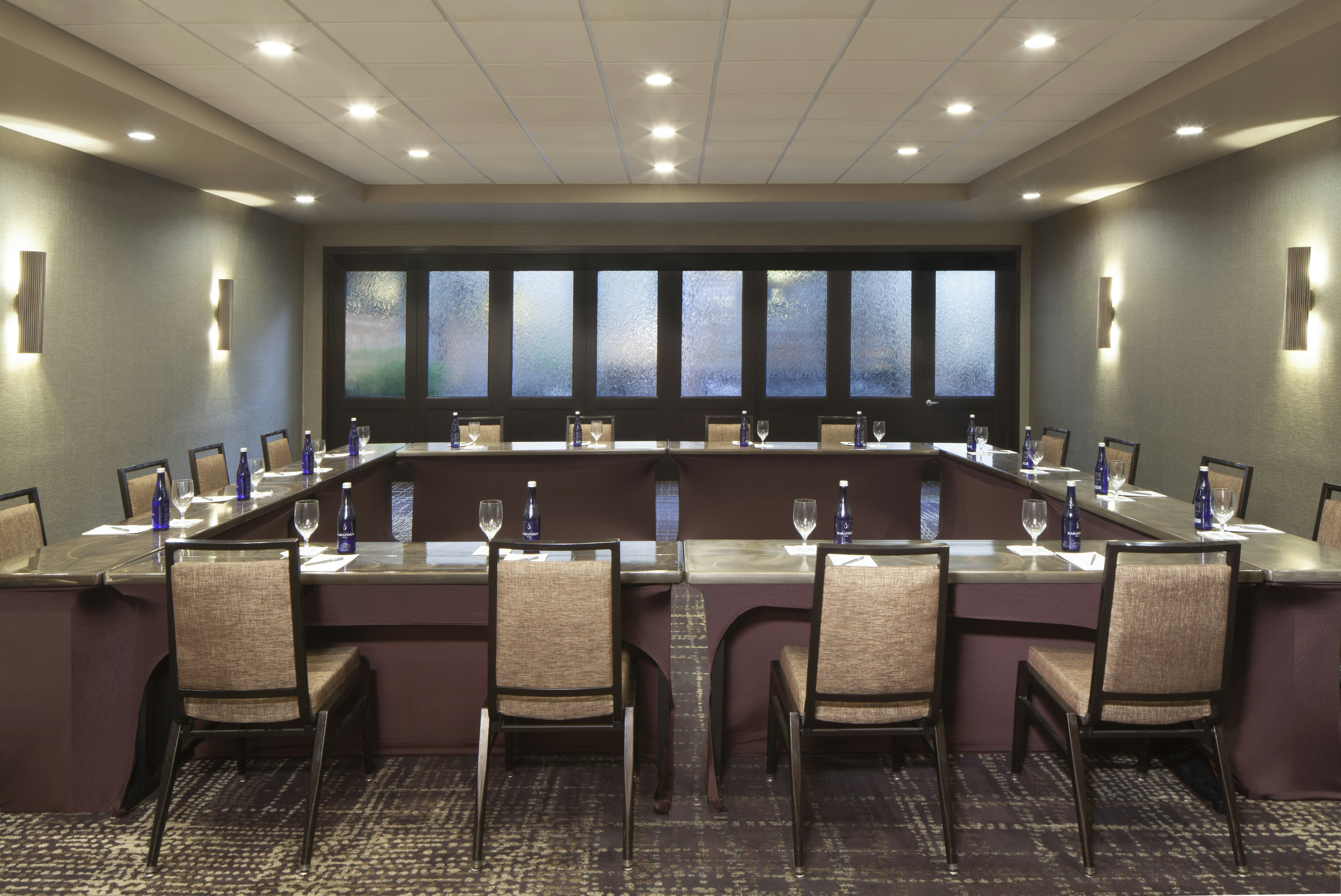 Embassy Suites by Hilton Philadelphia Airport 56/69