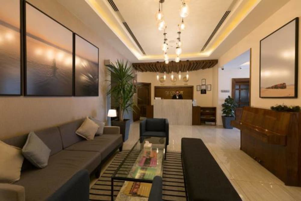 THE CONROY BOUTIQUE HOTEL 17/38