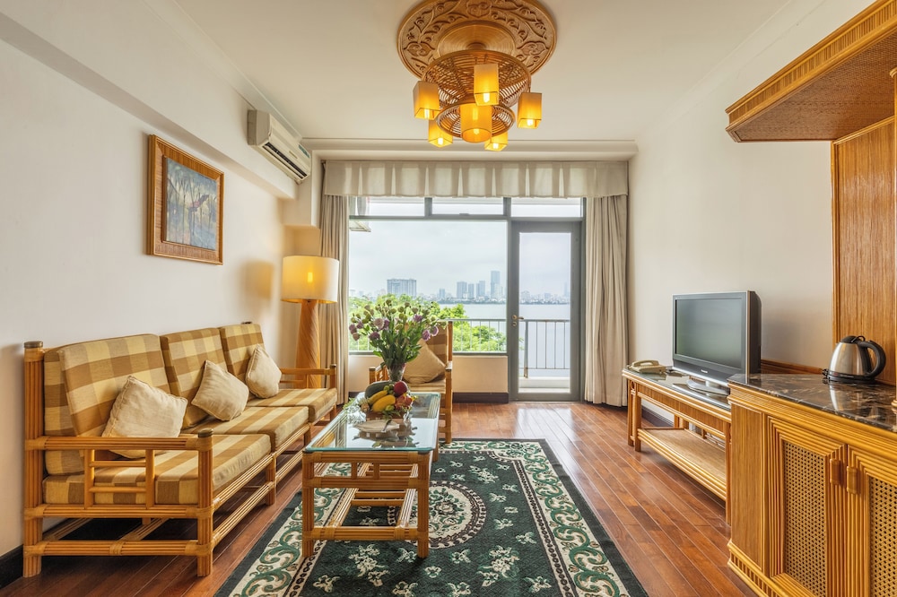Thang Loi Hotel 17/50