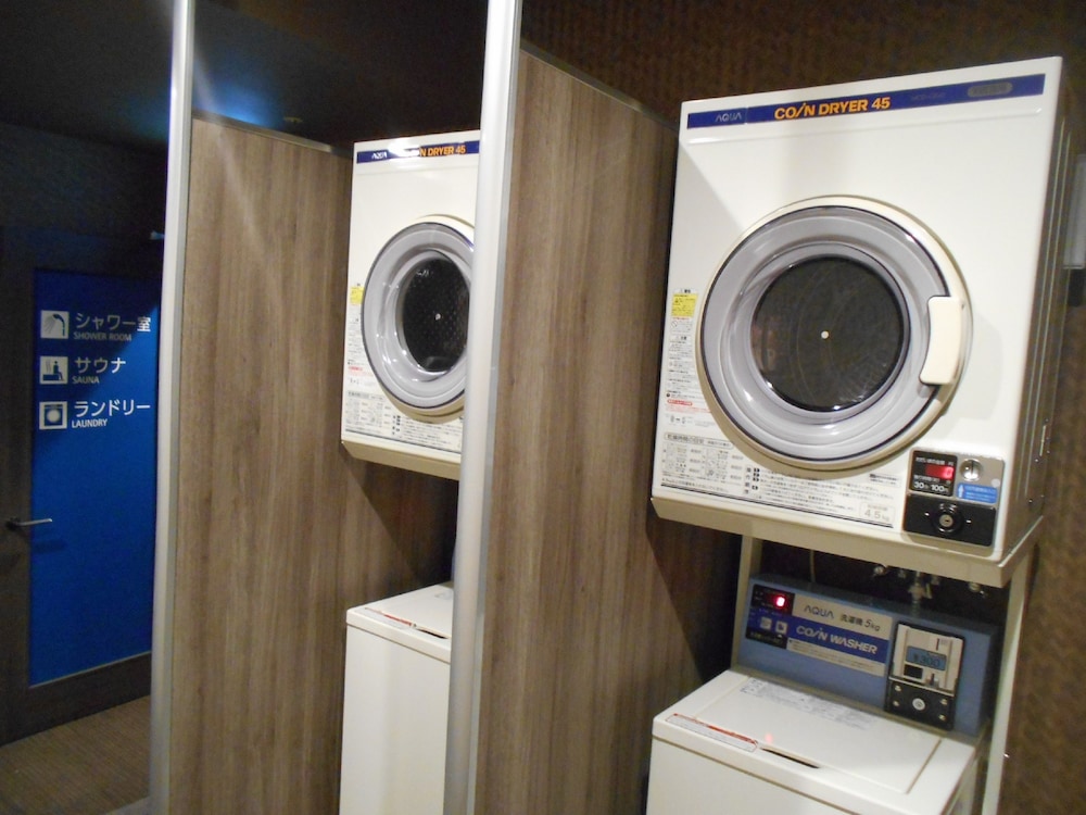 Bizcourt Cabin Susukino - Caters to Men 16/19
