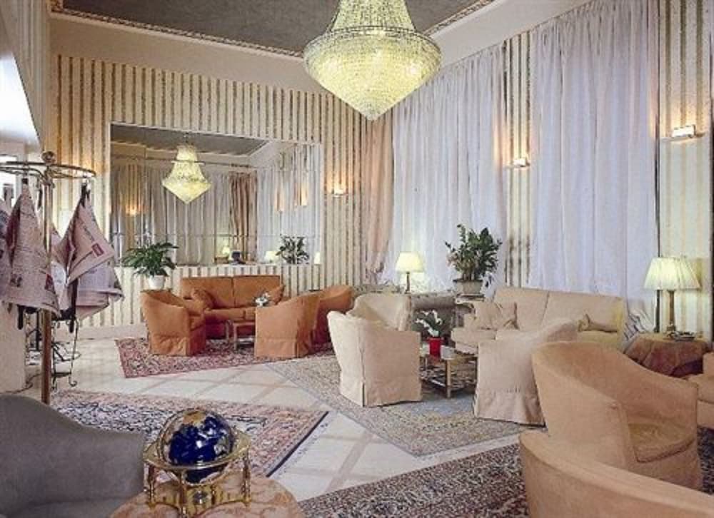 Hotel San Luca Verona 56/68