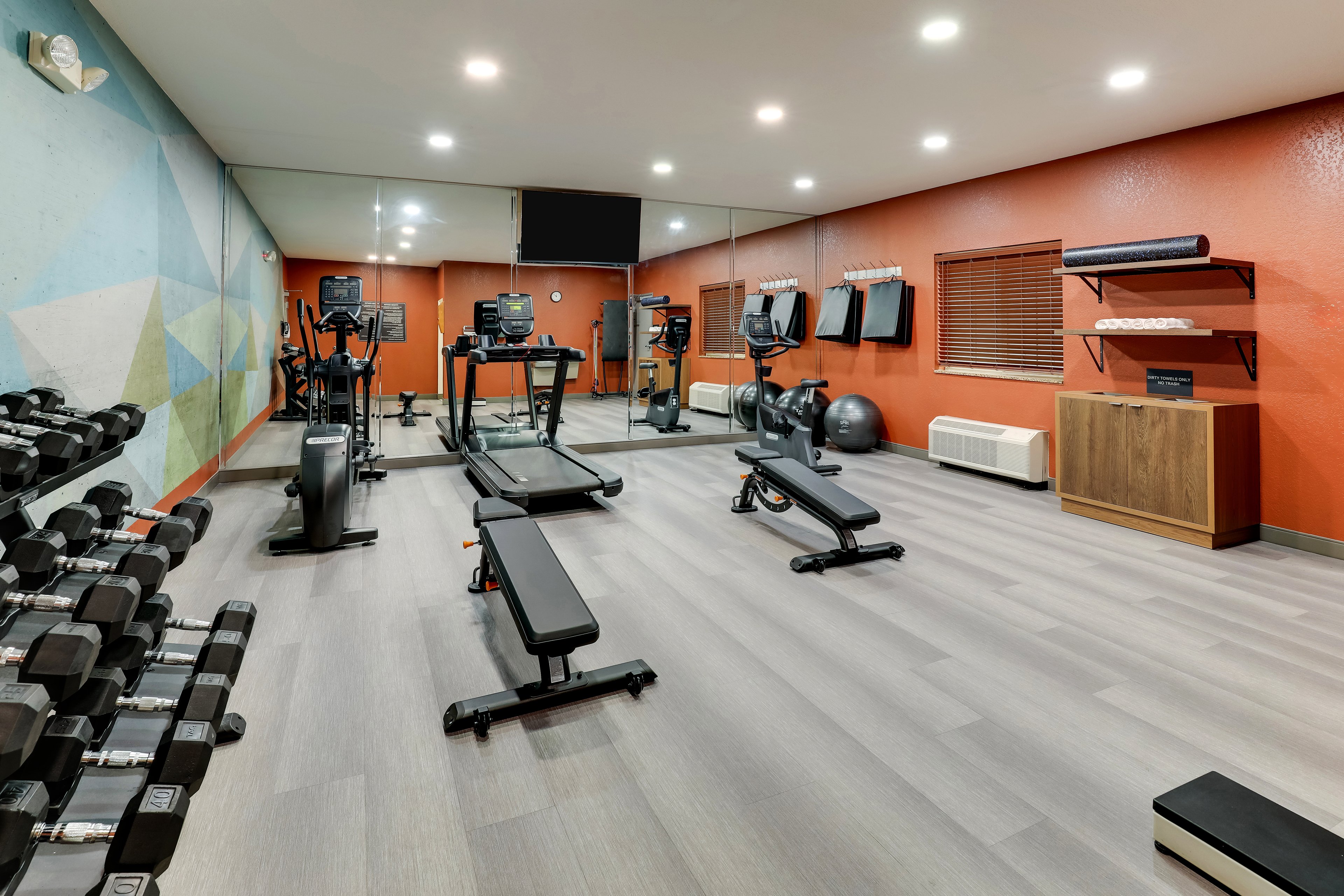 Candlewood Suites Lexington 46/74