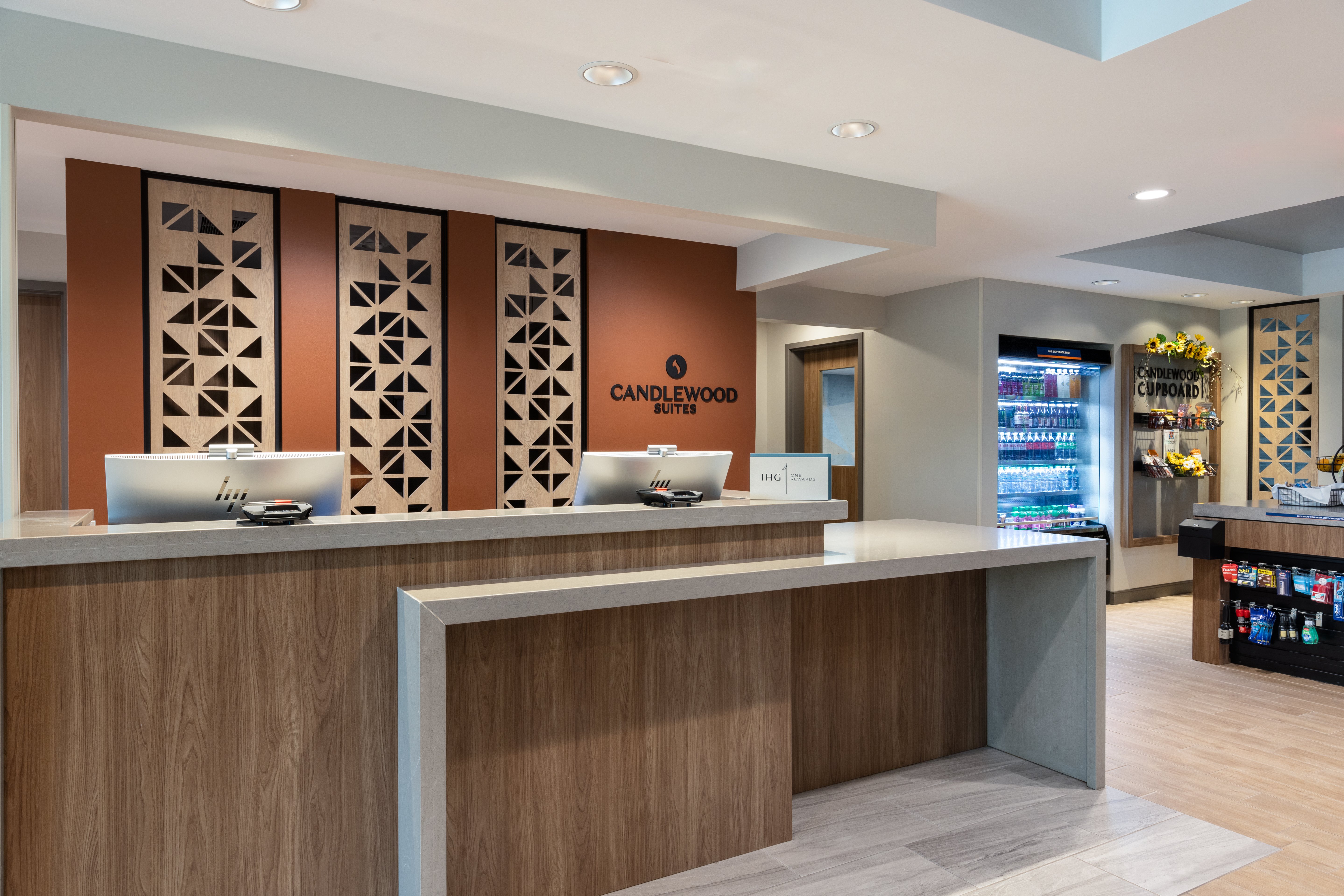 Candlewood Suites McPherson 1/18