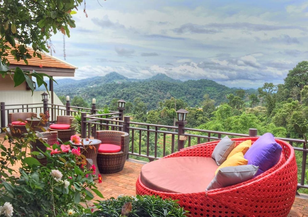 Phumorkdao Resort 46/50