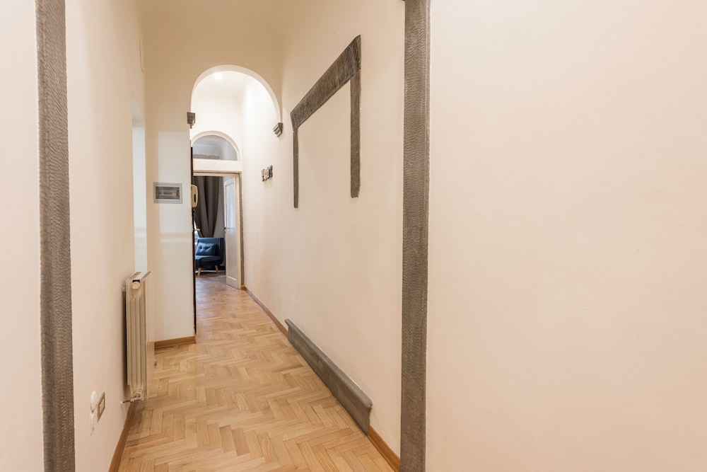 The Painter's House In Santa Croce 18/40