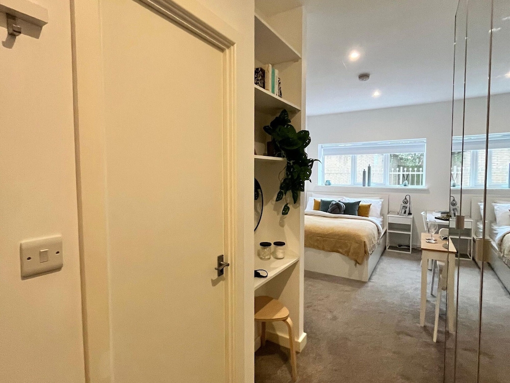 Kingston Luxe Suites Riverside Apartment Belvilla 46/52