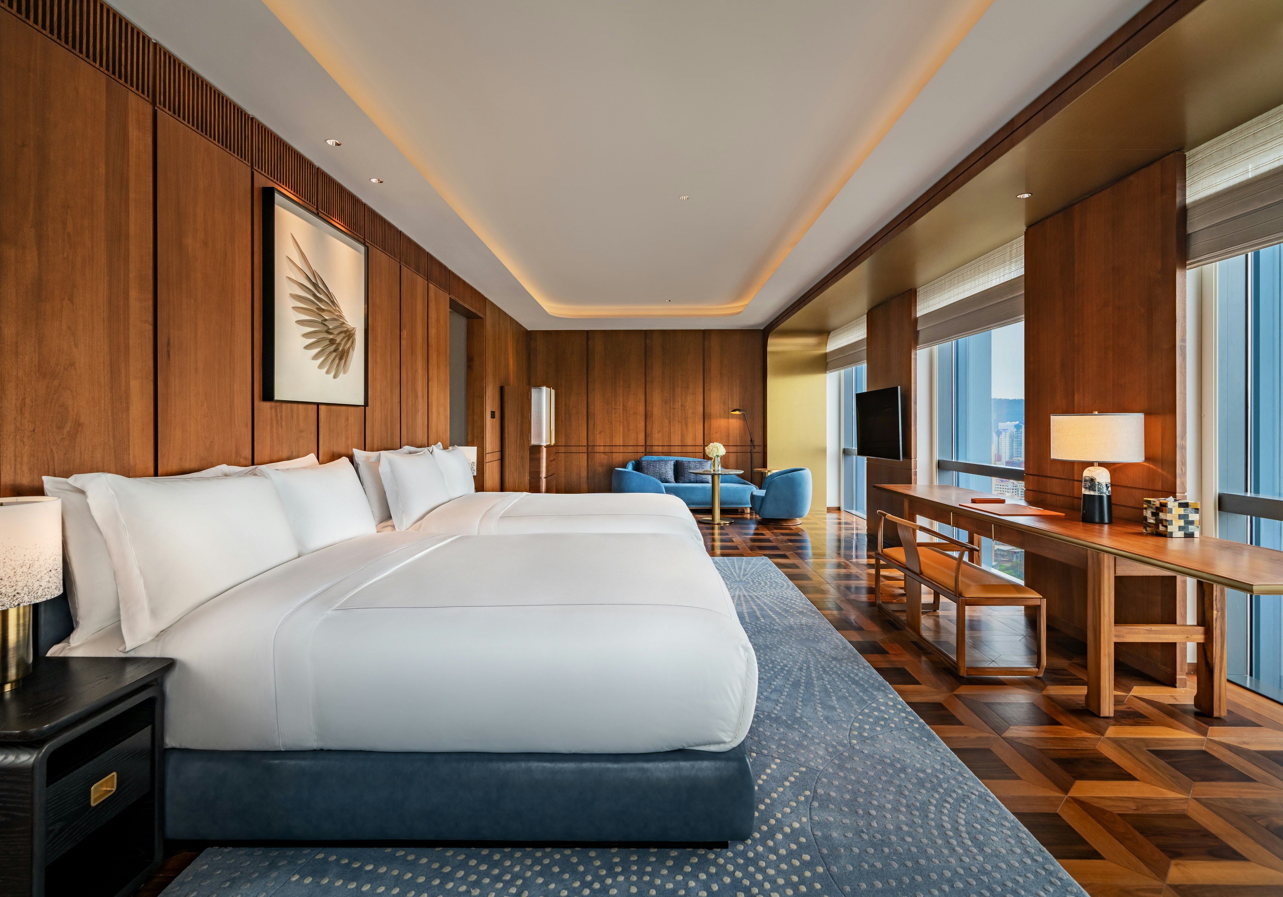 GRAND, STUDIO, 2 QUEEN BEDS