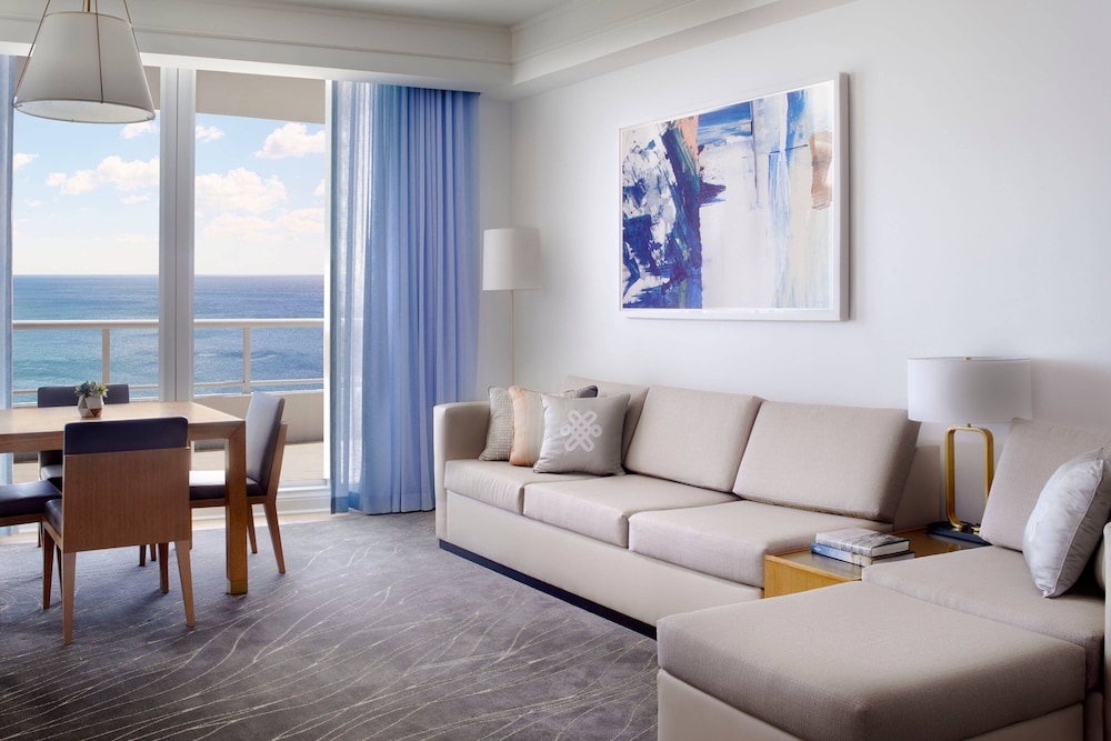 The Ritz Carlton Fort Lauderdale 20/45