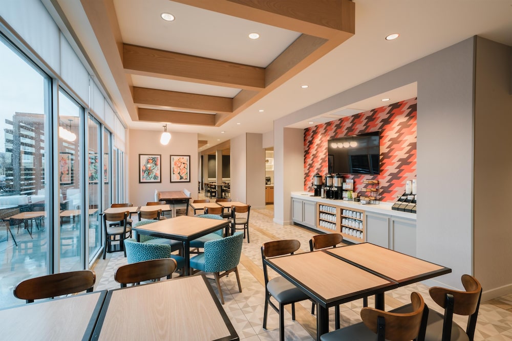 Hyatt House Sacramento Airport - Natomas 25/46