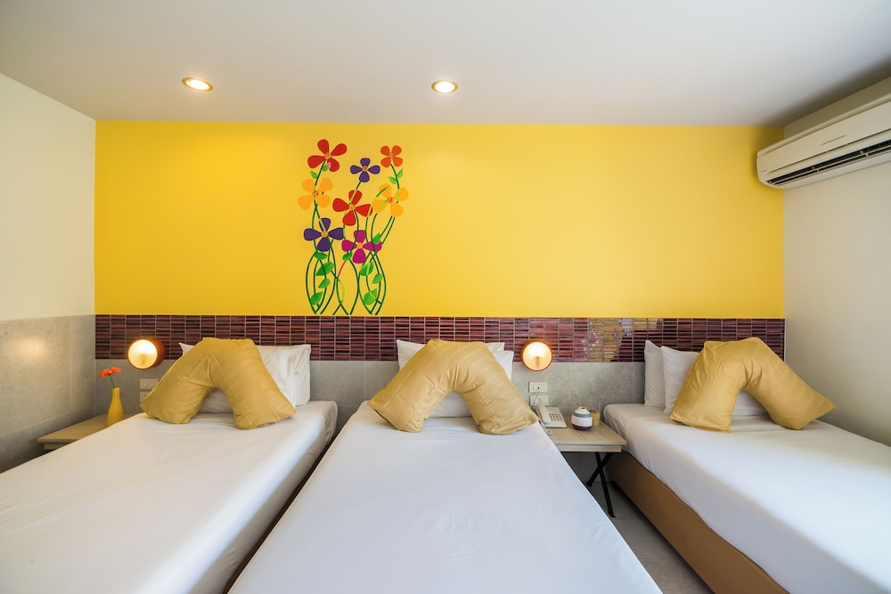Deluxe Triple Room