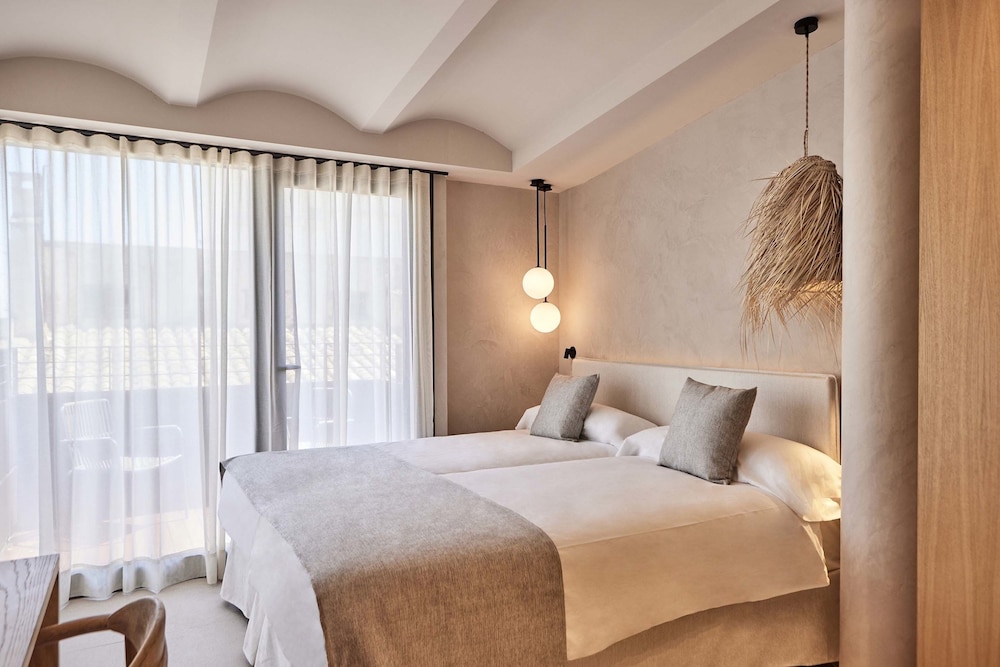 SUPERIOR, SUITE, TERRACE