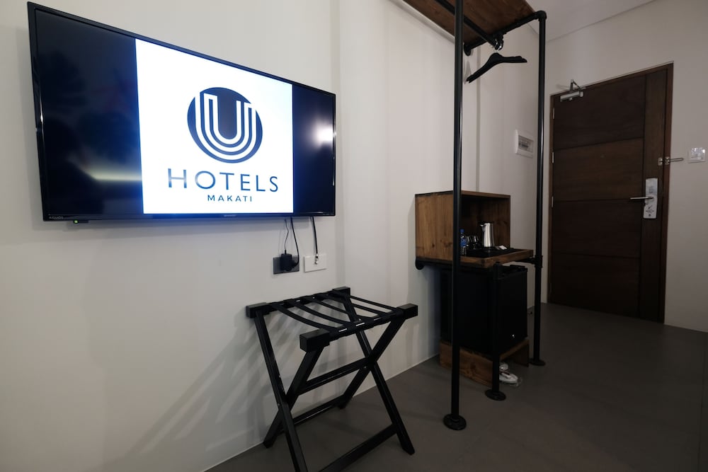 U Hotels Makati 55/56