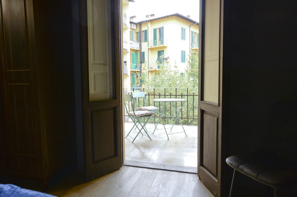 Palazzo Oliveto 4/60