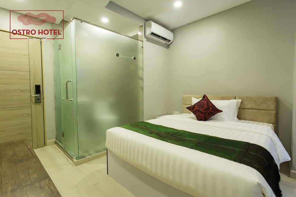 Ostro Hotel 10/61