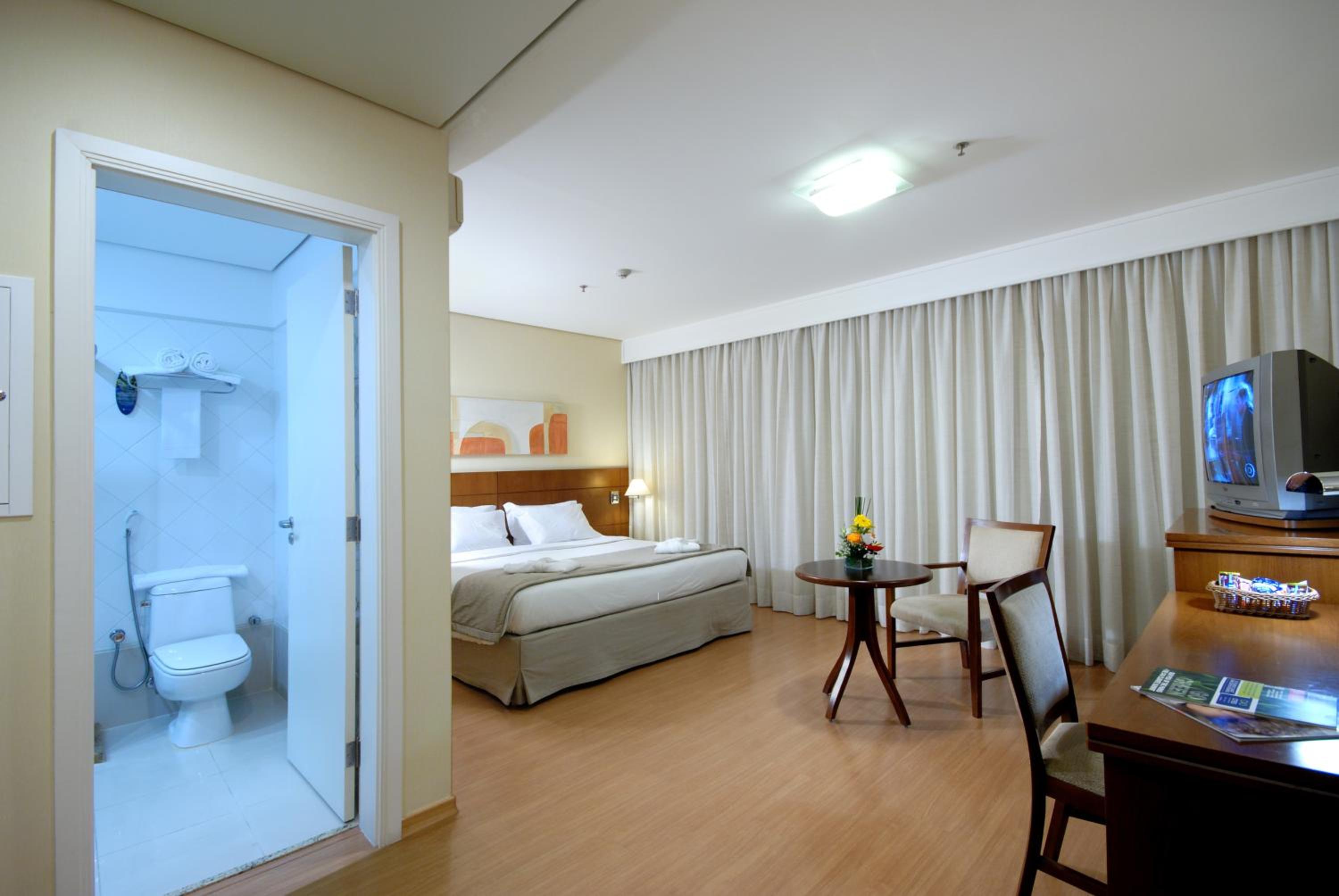 Room, Double Bed