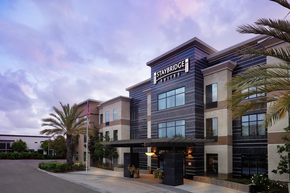 Staybridge Suites Carlsbad/San Diego 65/73