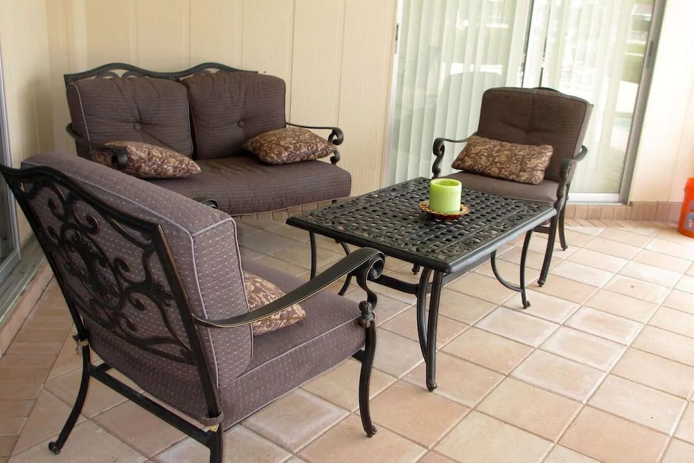 Villa Marco Island 25/50