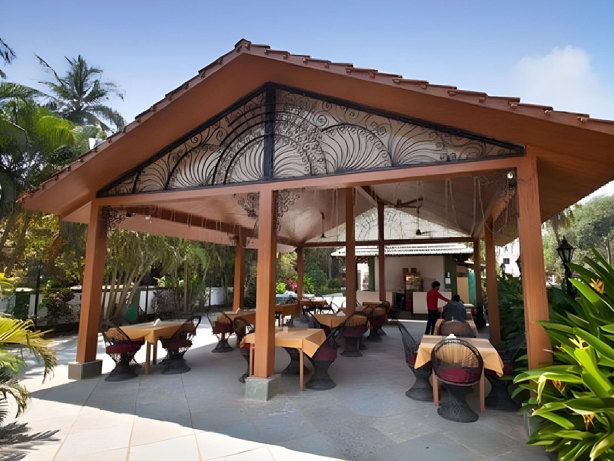 Sea Mist Resort 2/33
