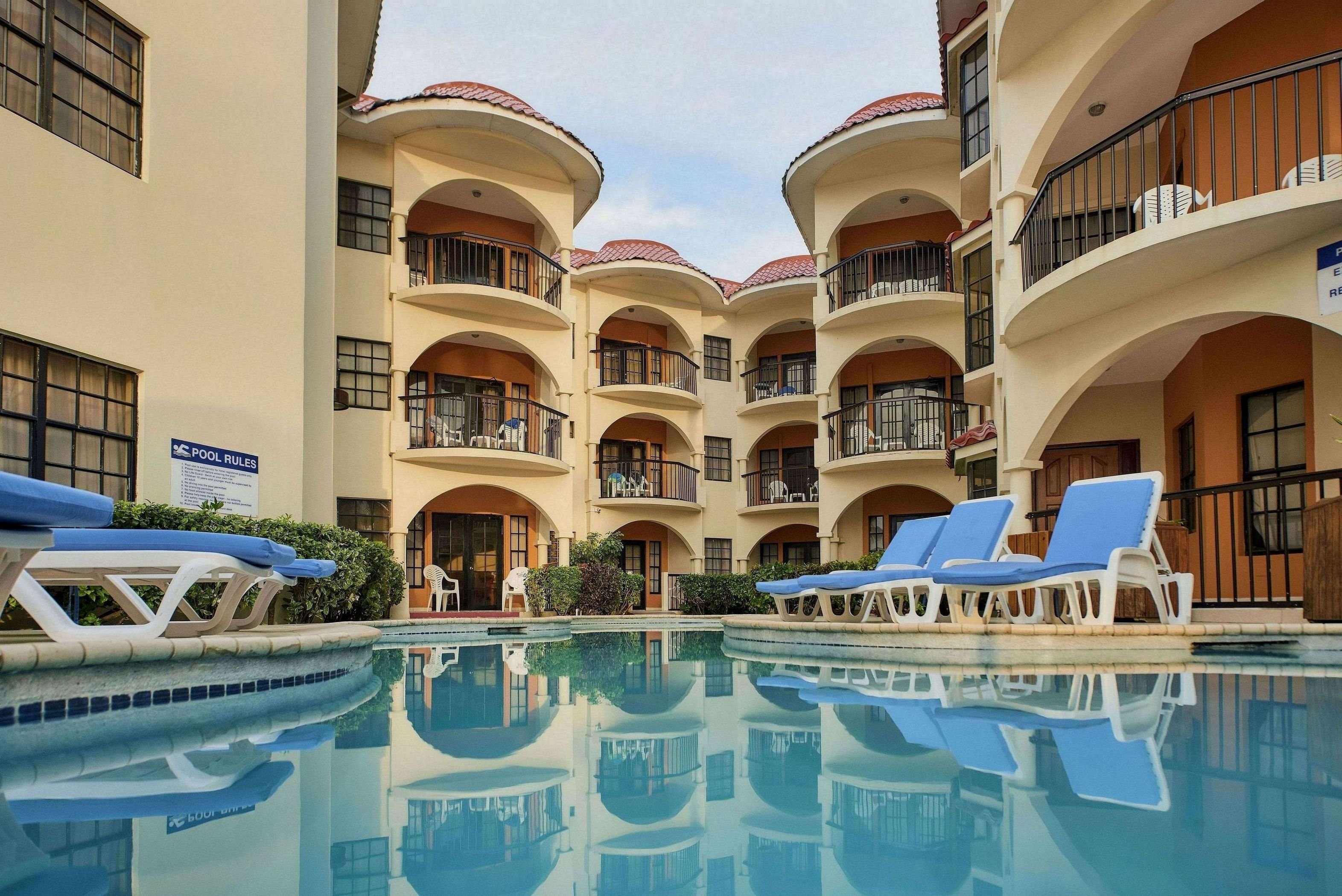 SunBreeze Suites 5/24