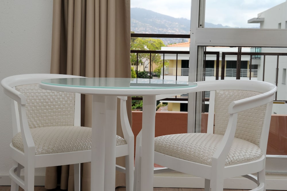 Dorisol Estrelicia Hotel 53/68