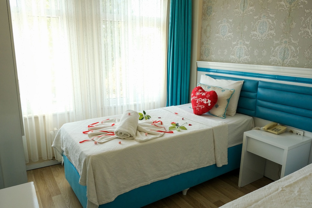 Star Holiday Hotel 29/68