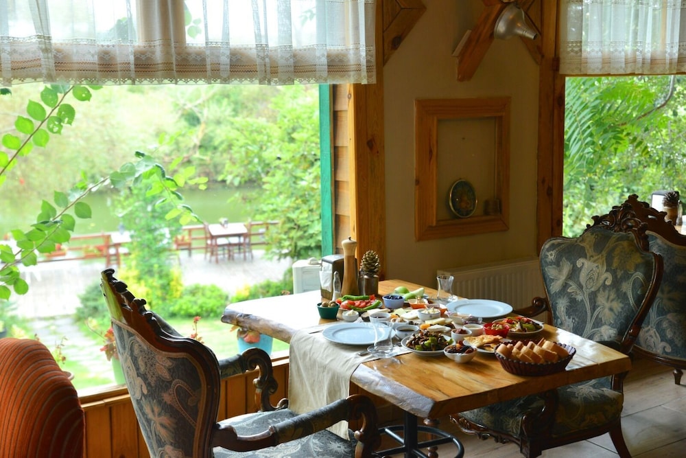 Agva Masal Evi 11/31