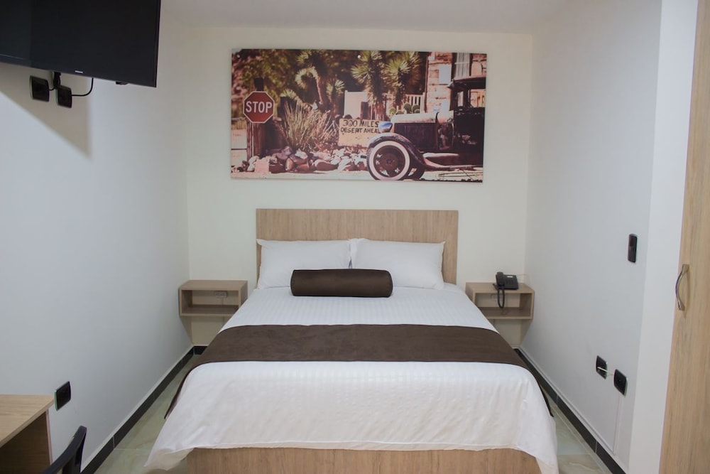 Hotel Med Estadio 25/62