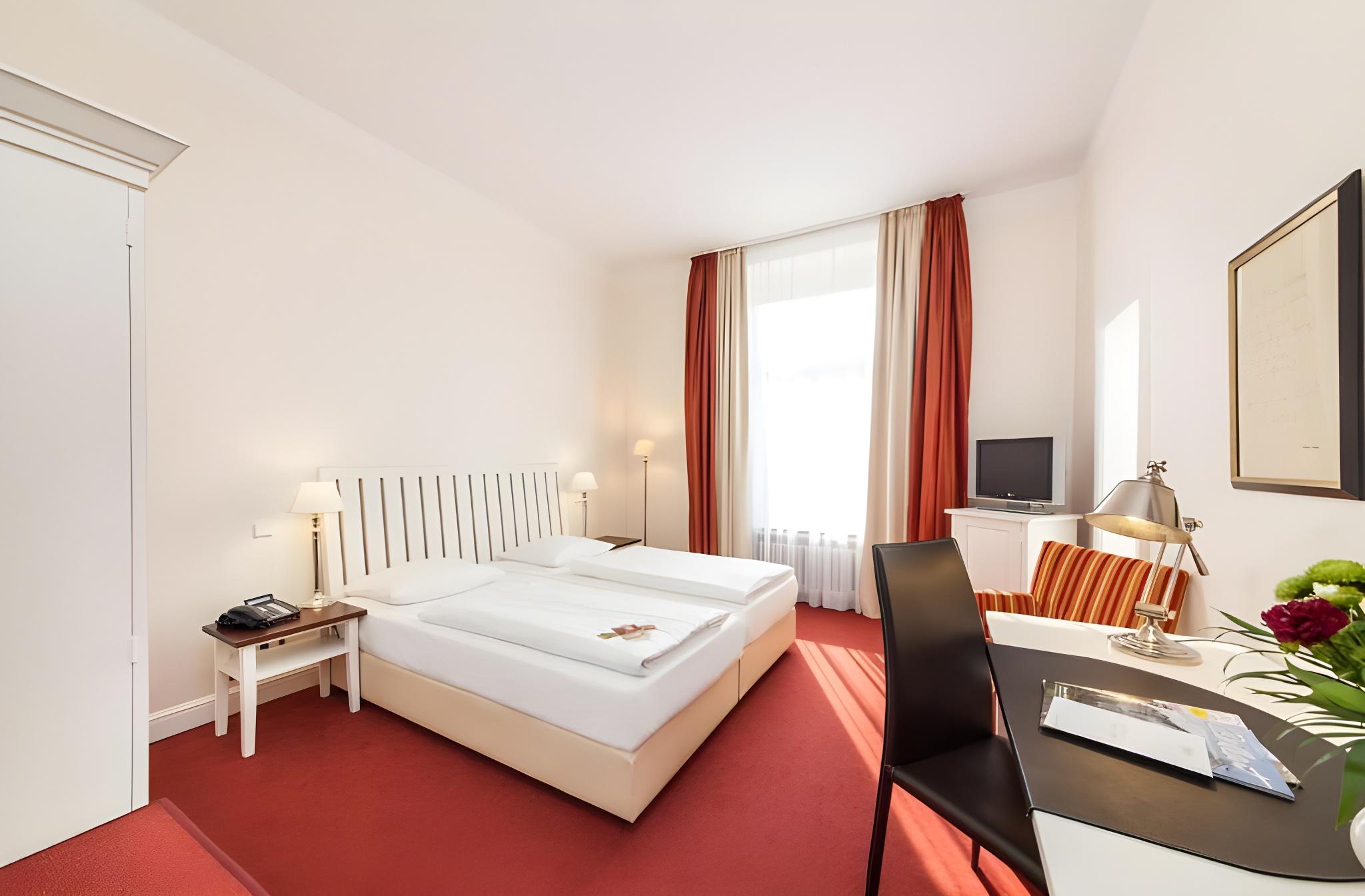 Comfort, Twin Beds