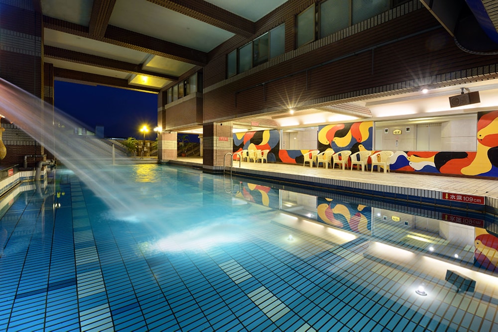 Cheng Pao Hotel 45/64