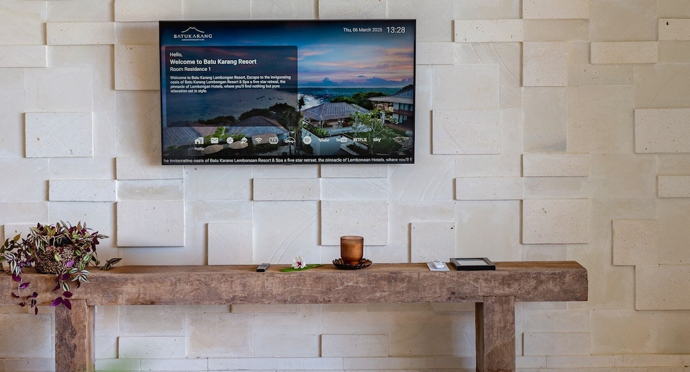 Batu Karang Lembongan Resort and Spa 9/85