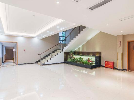 Dolton Lushan Hotel 6/22