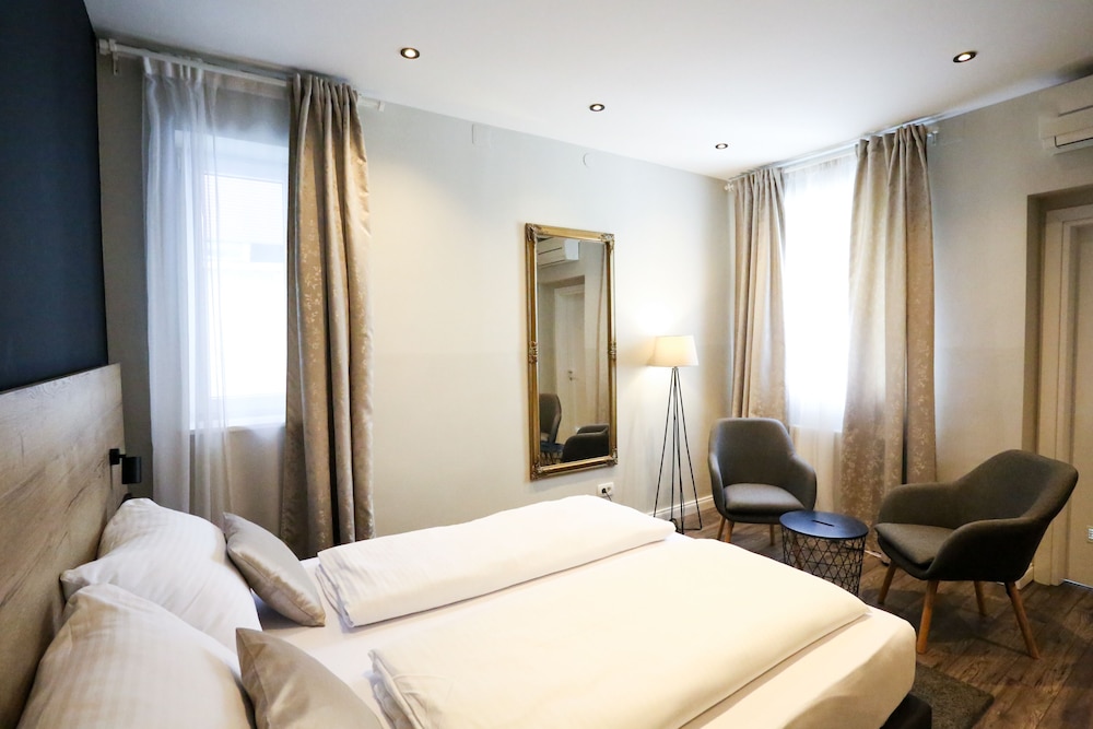 Casablanca Boutique Bed & Breakfast 5/61