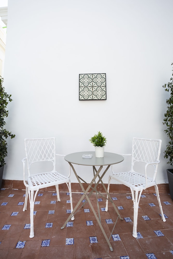 Basic Hotel Sevilla Catedral 16/65