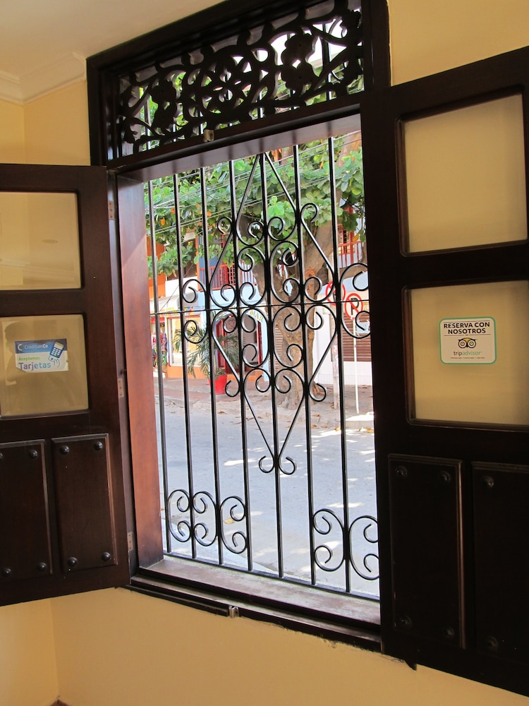 Hostal Solymar 25/42