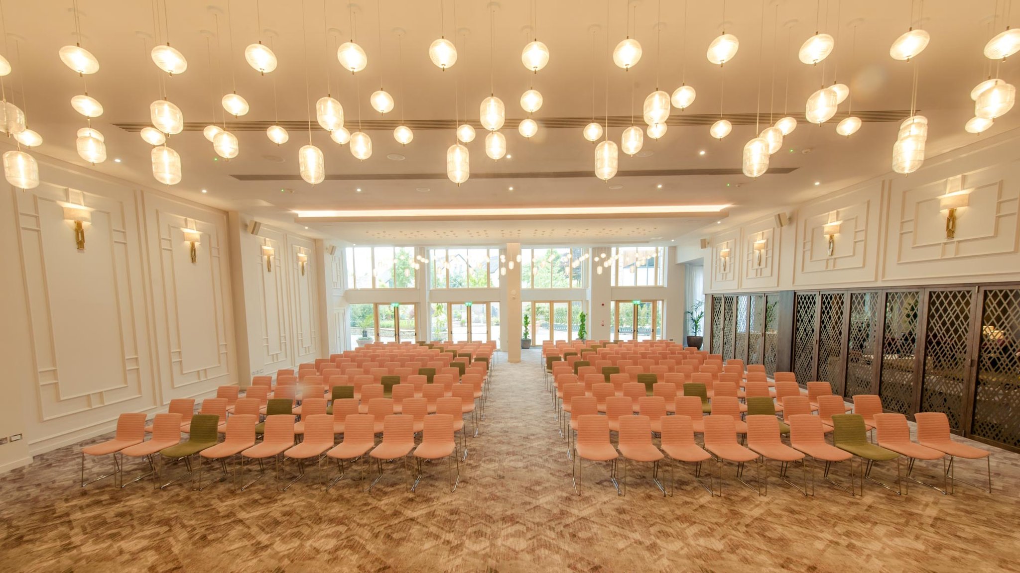 Osprey Hotel 48/52