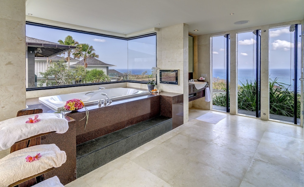PRIVATE VILLAS OF BALI 24/50