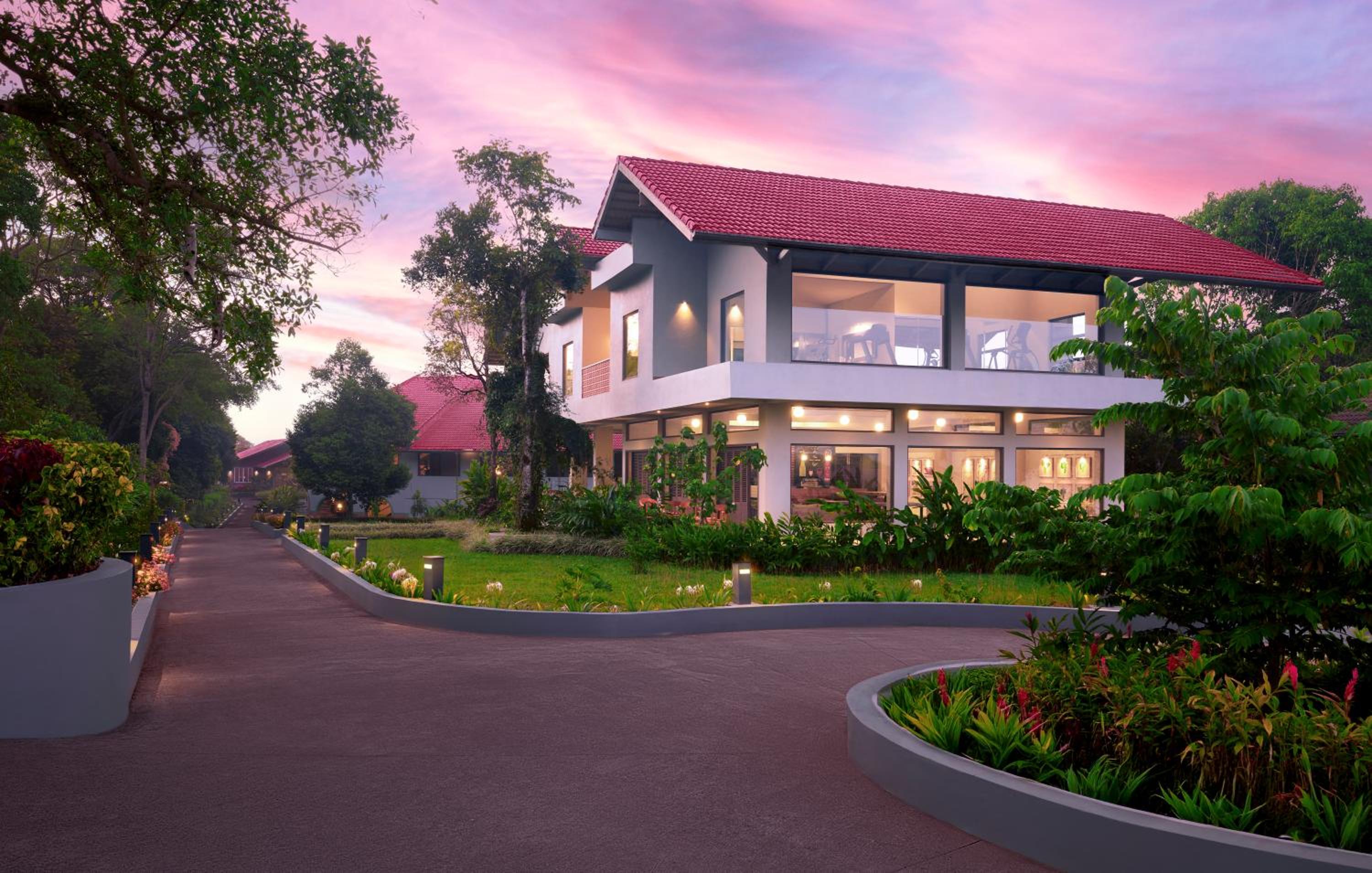 Gateway Coorg 37/40