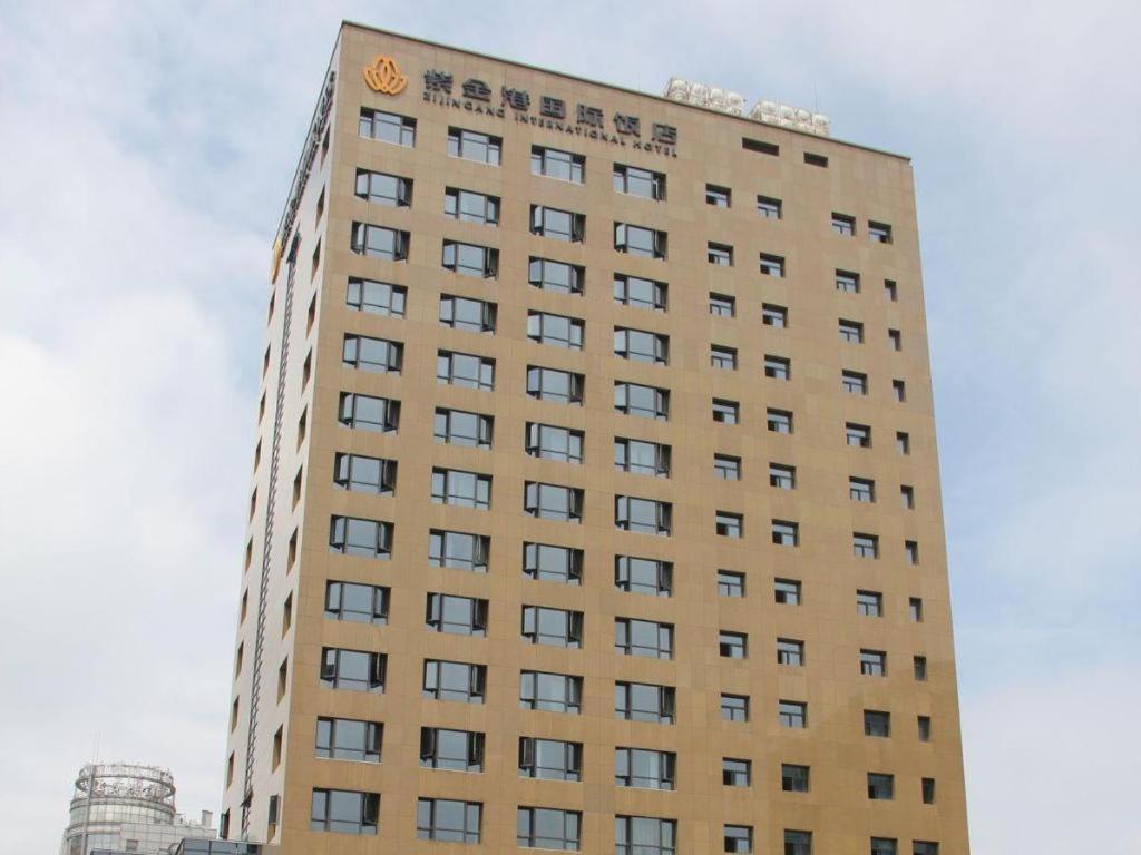 Zijingang International Hotel 1/56