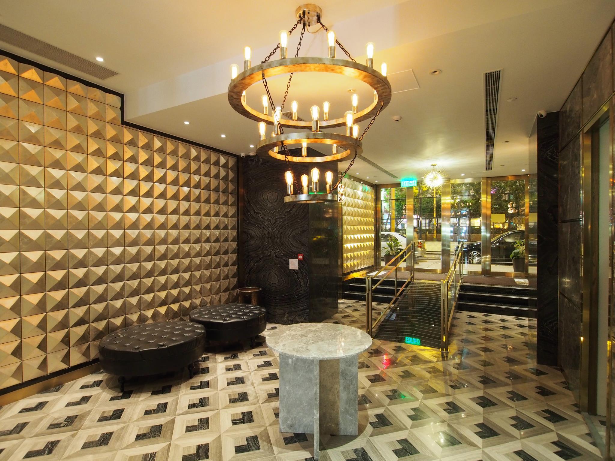Kings Hotel 12/41
