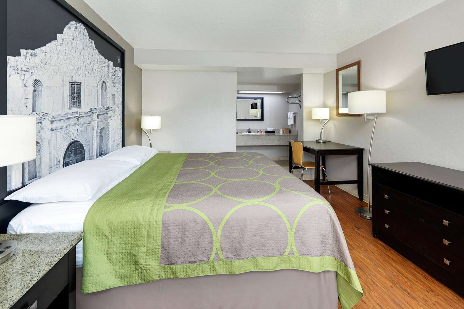 Super 8 By Wyndham San Antonio Downtown/Alamo 17/40