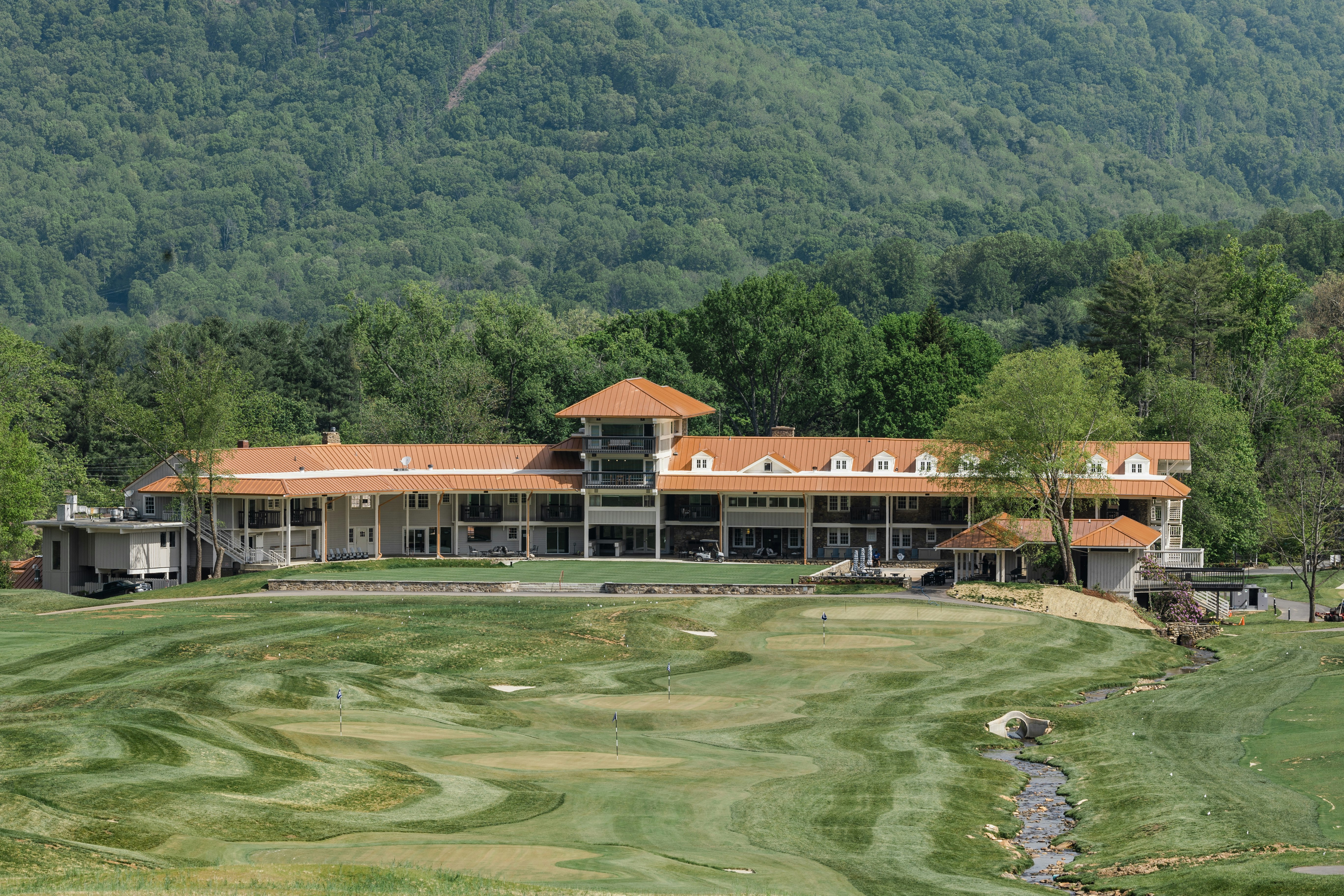 Waynesville Inn and Golf Club, Tapestry Collection by Hilton 69/72