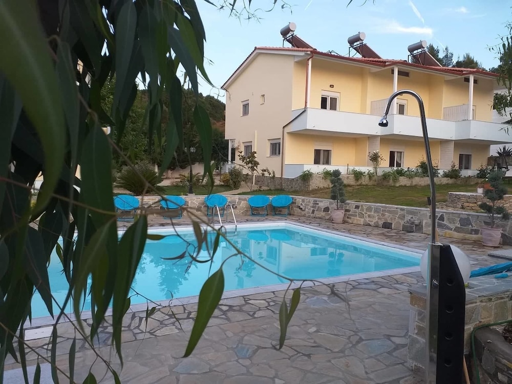 Caretta Village 35/43