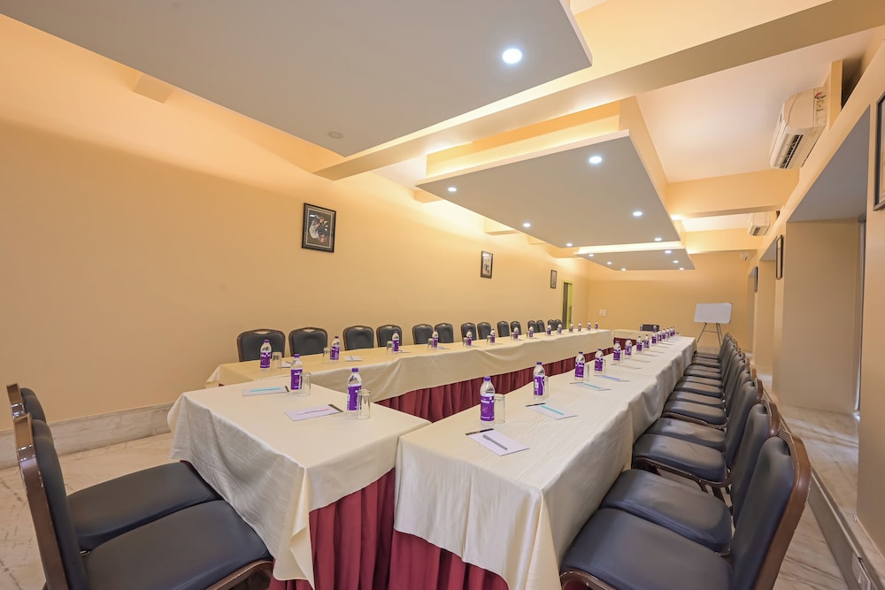 Hotel Aristro 37/50