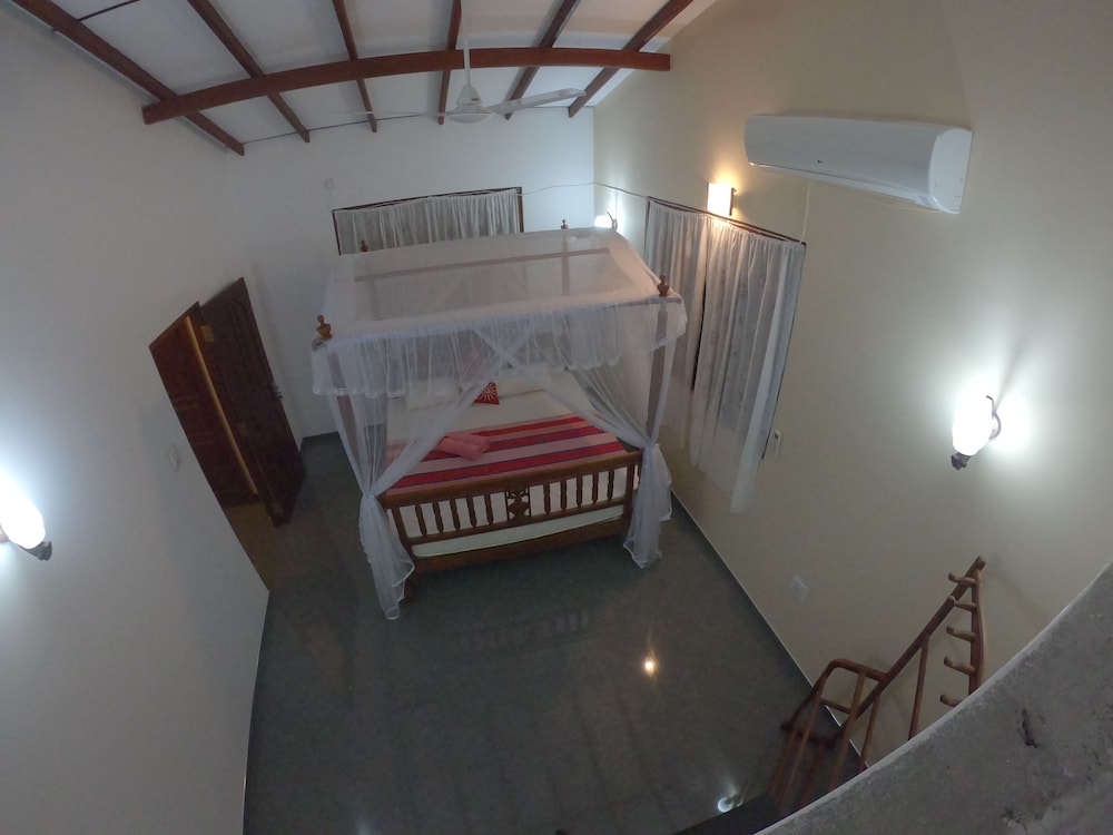 Villa Mount Cave photo2