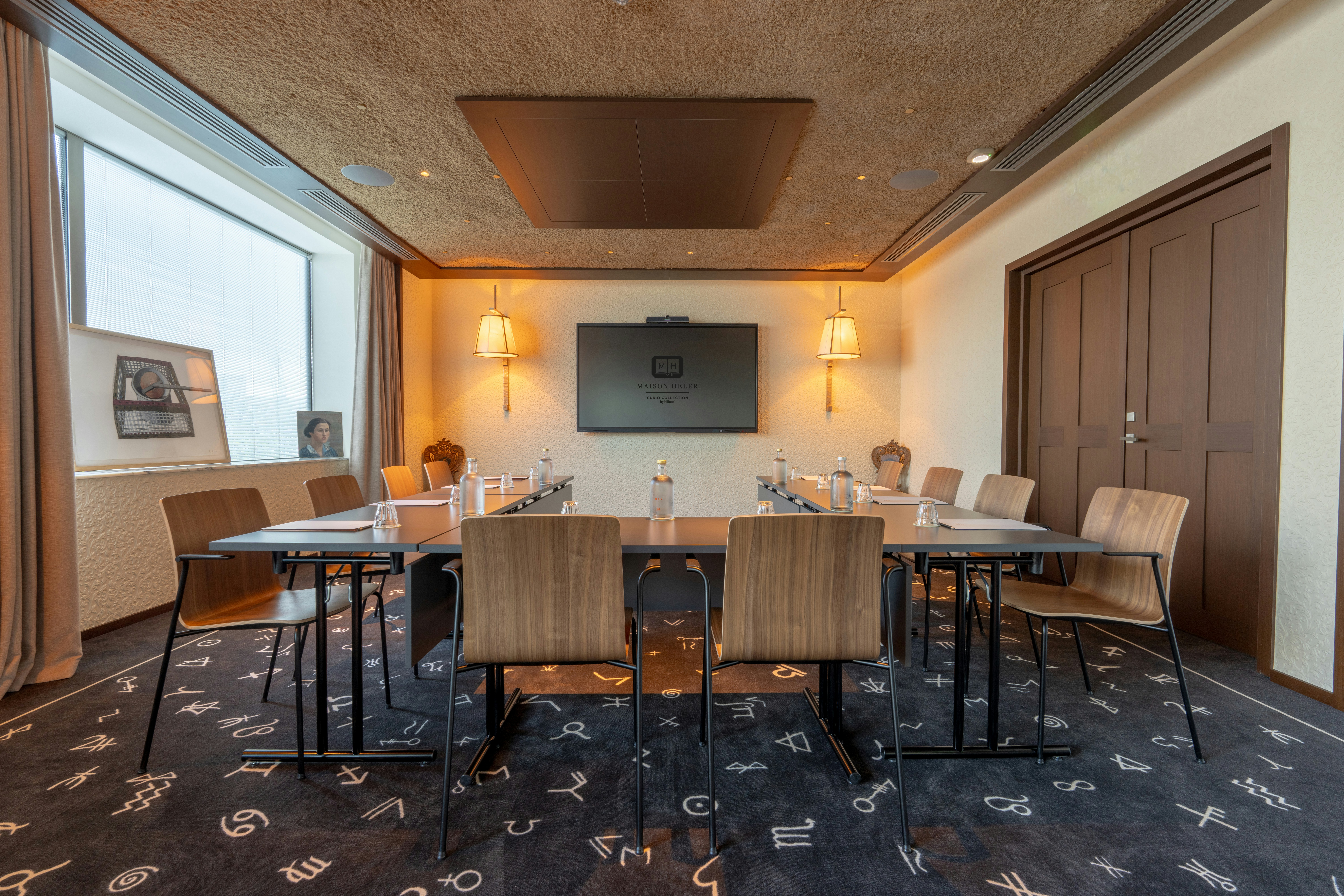Maison Heler Metz, Curio Collection by Hilton 19/22