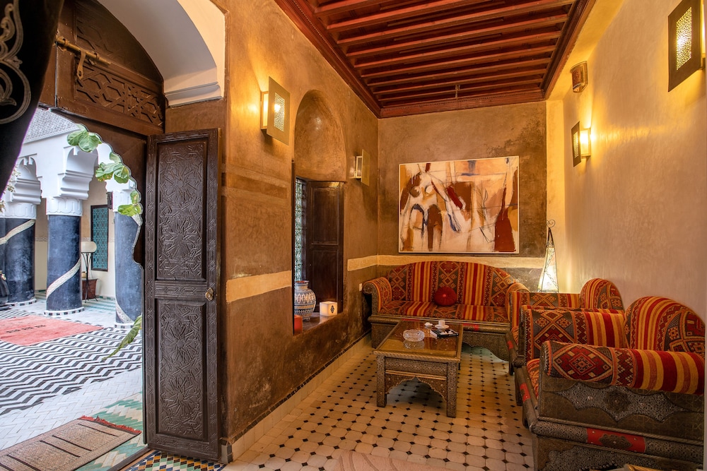 Riad Ben Tachfine 33/50